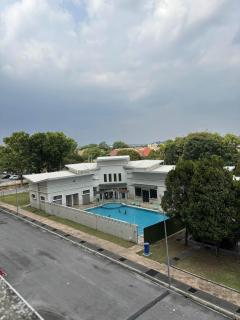 SBFAM HOMESTAY SHAH ALAM SEKSYEN 7 - 6 PAX NEAR i-CITY - 7