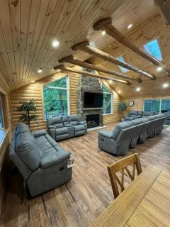 Majestic Cottage Estate with Indoor Heated Pool - 9