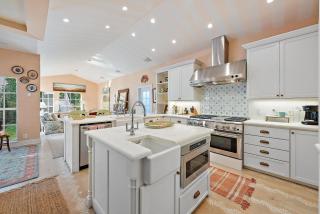 Lakewood Place - Breezy Pool Retreat with 2-Story Guest House - 4