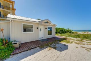 Beachfront Bliss and BBQs! Indian Rocks Beach Escape - 9