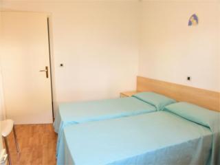 Ground floor flat just 300mt from the beach - 6