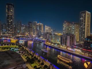 Vogue Vacation Homes, Marina Dorra Bay near JBR Beach and Ain Dubai, Two Bedroom apartment with Balcony, Canal and Skyline View, Access to all Amenities - 5