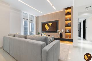 Vogue Vacation Homes, Marina Dorra Bay near JBR Beach and Ain Dubai, Two Bedroom apartment with Balcony, Canal and Skyline View, Access to all Amenities - 4
