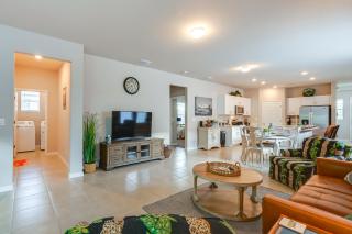 Near River and Parks LaBelle Family Home with Patio - 5