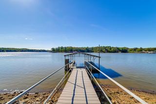 Spacious Kentucky Lake Escape with Dock and Views - 0