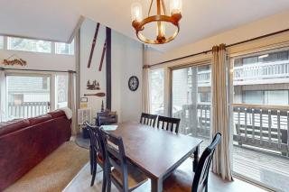 Sierra Park Villas 40 H - 1