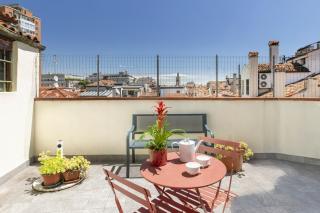 Colore & Design - a due passi Piazza delle Erbe - 6