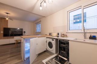 City Center Apartment with Parking - 2stay - 6