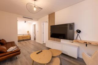 City Center Apartment with Parking - 2stay - 8