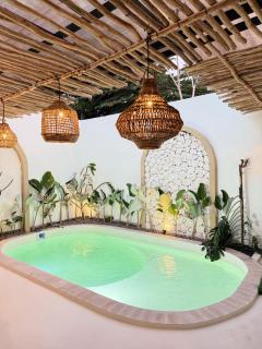 Sakha Villa Jogja With Privatepool - 1