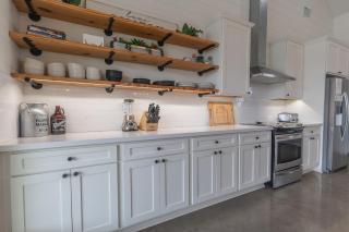 Concan House - Pet Friendly - 5