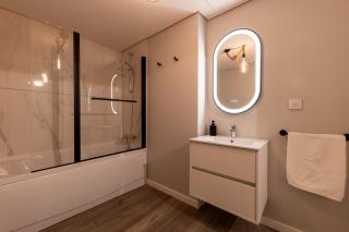 City Center Apartment with Parking - 2stay - 7