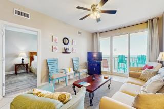 Sunrise Beach 2402 - Beachfront Condo - 4
