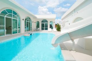 White Heaven Pool Villa Pattaya - 1