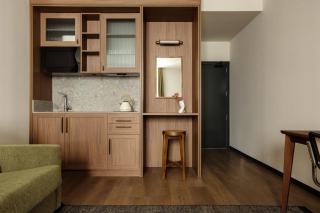 Batimont Suites & Apartments - 1