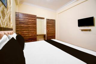 OYO Flagship hotel vasundhara inn - 8