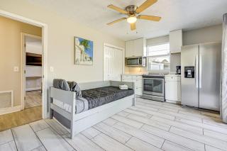 Waterfront JAX Townhome with River Access! - 7