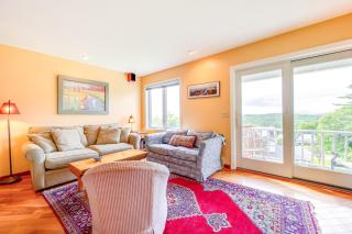 Burke Mountain Vacation Rental Ski-InandSki-Out! - 2