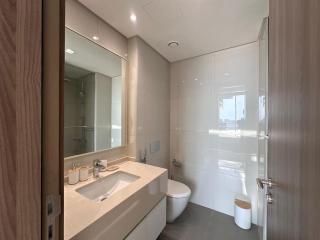 Elegant One-Bedroom Apartment by VM Luxury Collection - 4