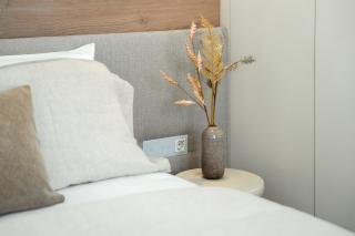 Townhouse with Heated Pool in Downtown Faro - Faro - 1