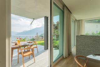 Valarin Elite Lake Villa by Rentallcomo - 2