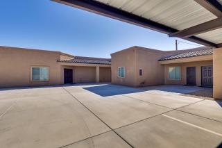 Golf, Hike and Boat! Bright Lake Havasu City Apt - 7