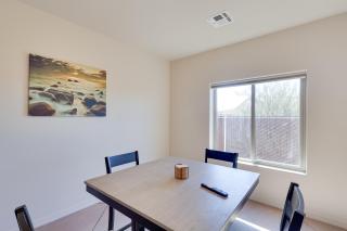 Golf, Hike and Boat! Bright Lake Havasu City Apt - 2