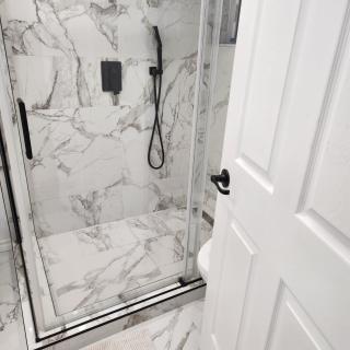 Cute & Spacious 2 BDR condo - 9