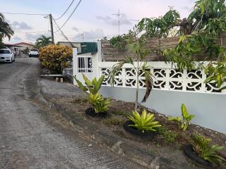 Villa à louer à Sainte-Anne en Martinique - 9