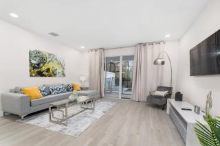 Beautiful home 3bd 3bat close to Disney - 0