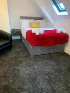 A&A Luxury Stay Tunstall - Grand 5-Bed Residence - 6