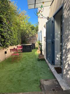 Two rooms with 30 m2 garden in villa - 7