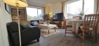 London W4, Chiswick 2 Bed 2 Bath Flat, 2 Parking Spaces - 0