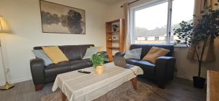 London W4, Chiswick 2 Bed 2 Bath Flat, 2 Parking Spaces - 2