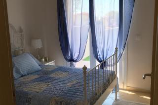 2 Bed-Sleeps4-Garden-Parking-Pets-AirCon - 8