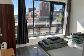 2-Bed Apartment Sleeps 5 - Free Parking - Balcony - 3