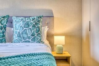 One Rosebank Luxe Studios - 5