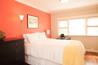 Perfect West Beach Location! Chapala Gardens Two-Level 1BR- Unit 3 - 0