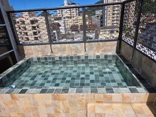 Cobertura com piscina e churrasqueira Guarujá - 1