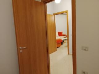 Two bedrooms Two bathrooms and two balconys - 4