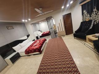 Luxury Living Guest House Islamabad - 7
