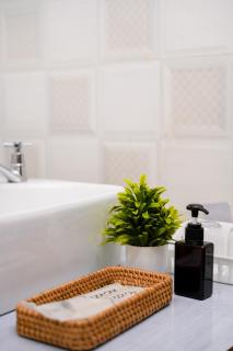 Sarana Guest House - 1