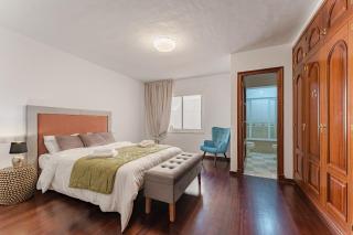 The Elysian Cliff Residence by Eden Rentals - 7