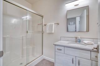 Stay Portland - Private Rooftop Flat- 14 Guests - 94 WalkScore - 3