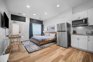 Central Lawrenceville 1A Bright and Stylish Private Studio with Free Street Parking - 0