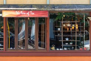 Stay Portland - The Madison Farmhouse - Vintage Shops & Espresso - 1