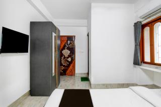 Hotel O The Golden Nest Kavi Sukanta Metro Station - 2