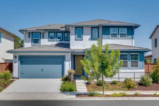 Elegant and Spacious Retreat with Yard in Woodland! - 8