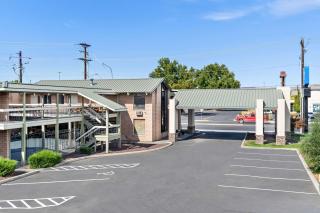 Americas Best Value Inn Yakima - 7
