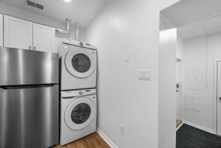 Central Lawrenceville 1B Bright and Stylish 2 Bedroom Apartment with Free Street Parking - 1